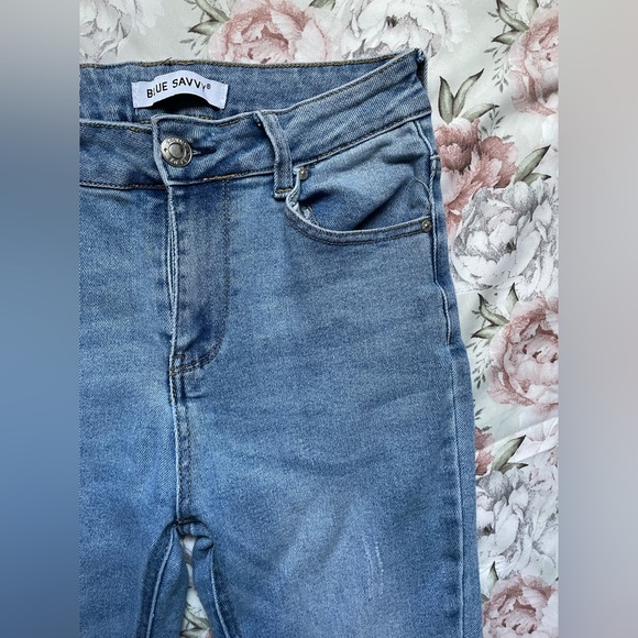 Light washed jeans blue savy size 7 Ripped skinny jeans - Picture 5 of 12